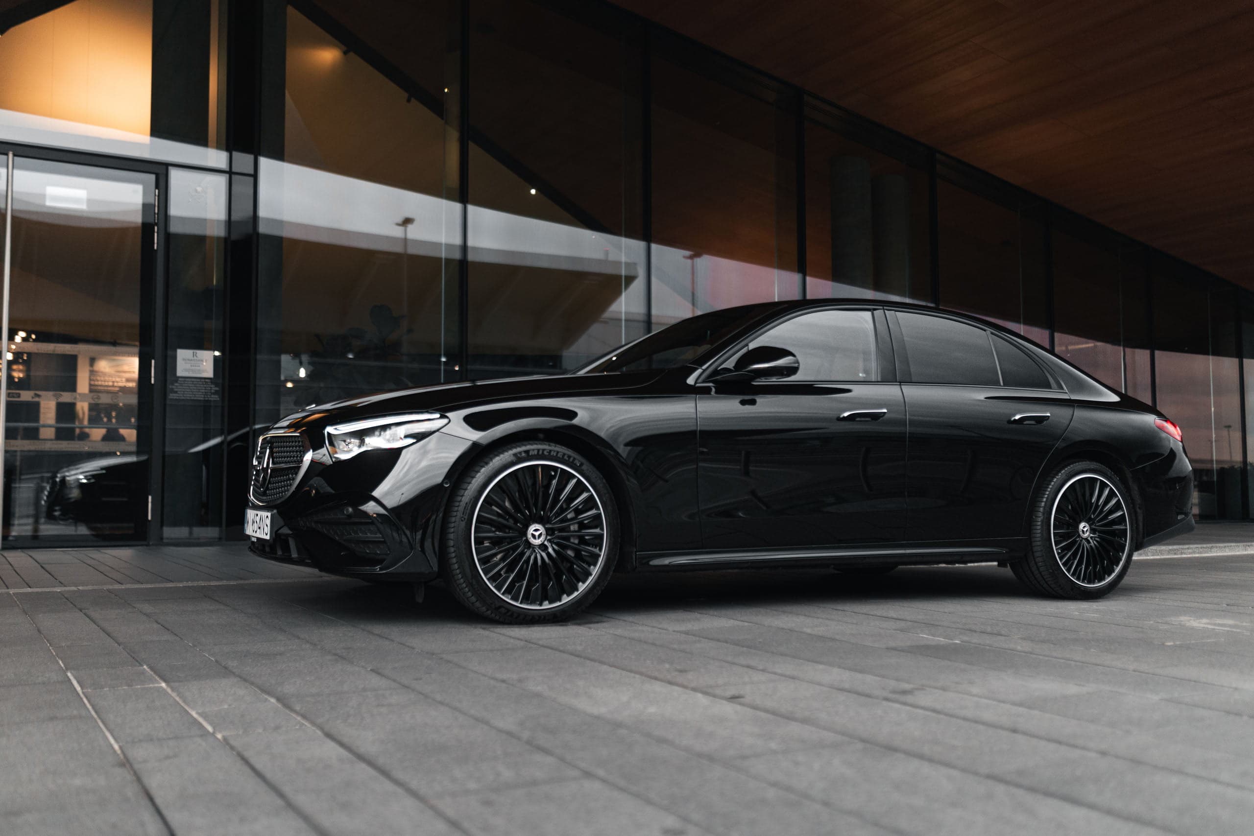 Mercedes-Benz Klasa E (W214) — zdjęcie 6
